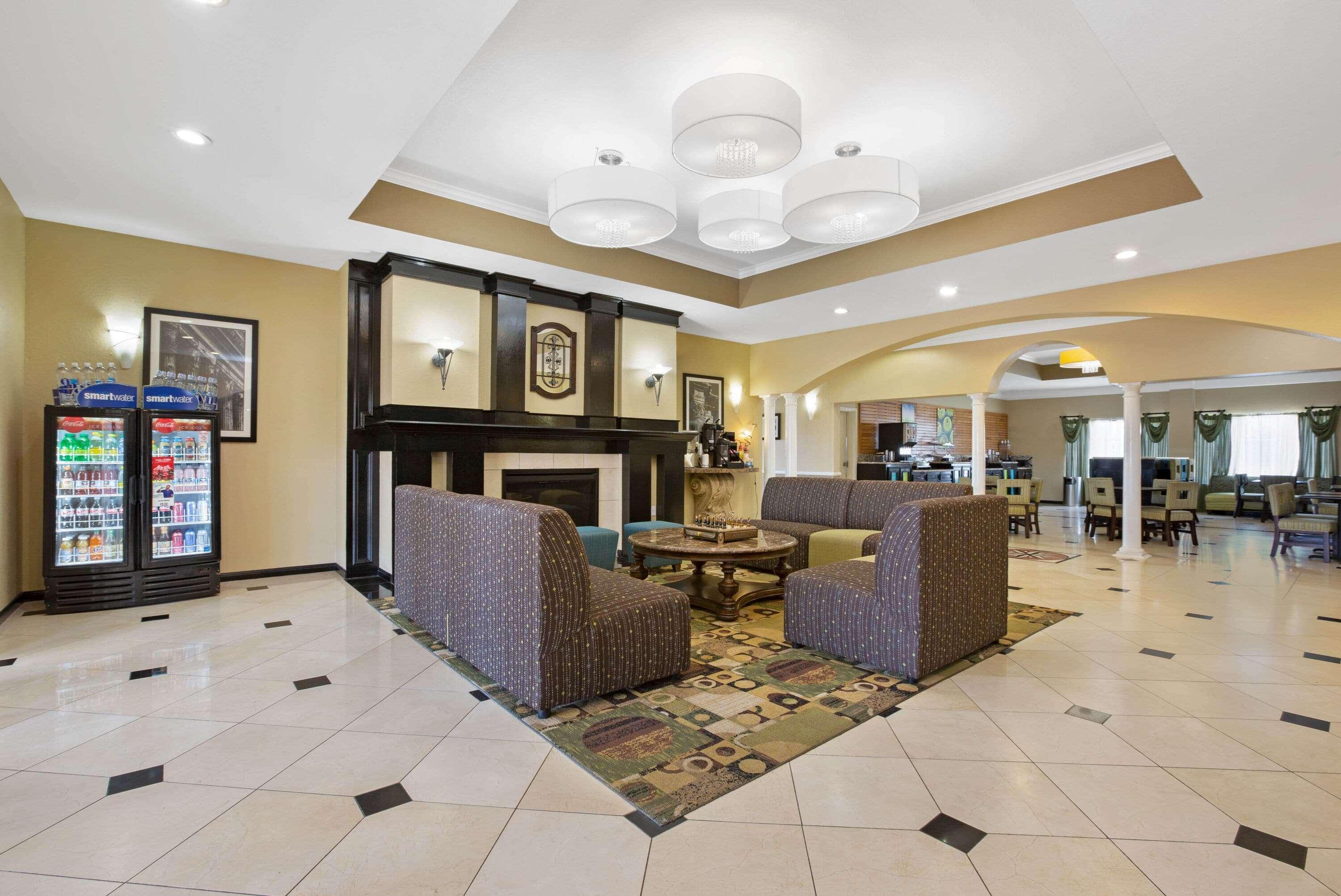 Hotel La Quinta By Wyndham Pearland Esterno foto